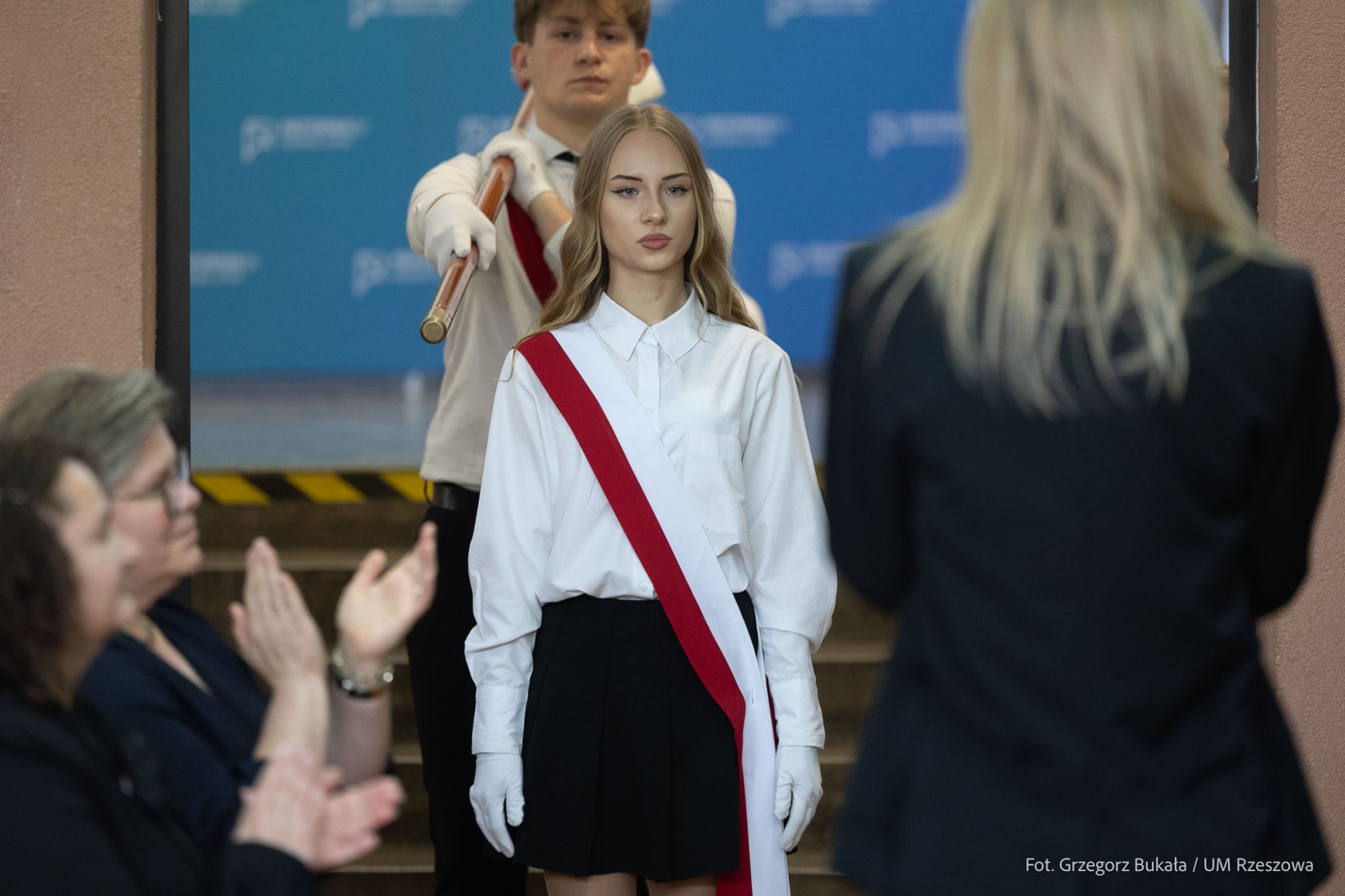 zdjęcie z zakończenia roku szkolnego najwyższych klas szkół podstawowych w Rzeszowie, fot. Grzegorz Bukała, Urząd Miasta Rzeszowa