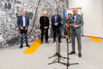 Konferencja prasowa dot. przekazania miastu dotacji przez Stowarzyszenie Miast Francuskich, fot. Grzegorz Bukała / Urząd Miasta Rzeszowa